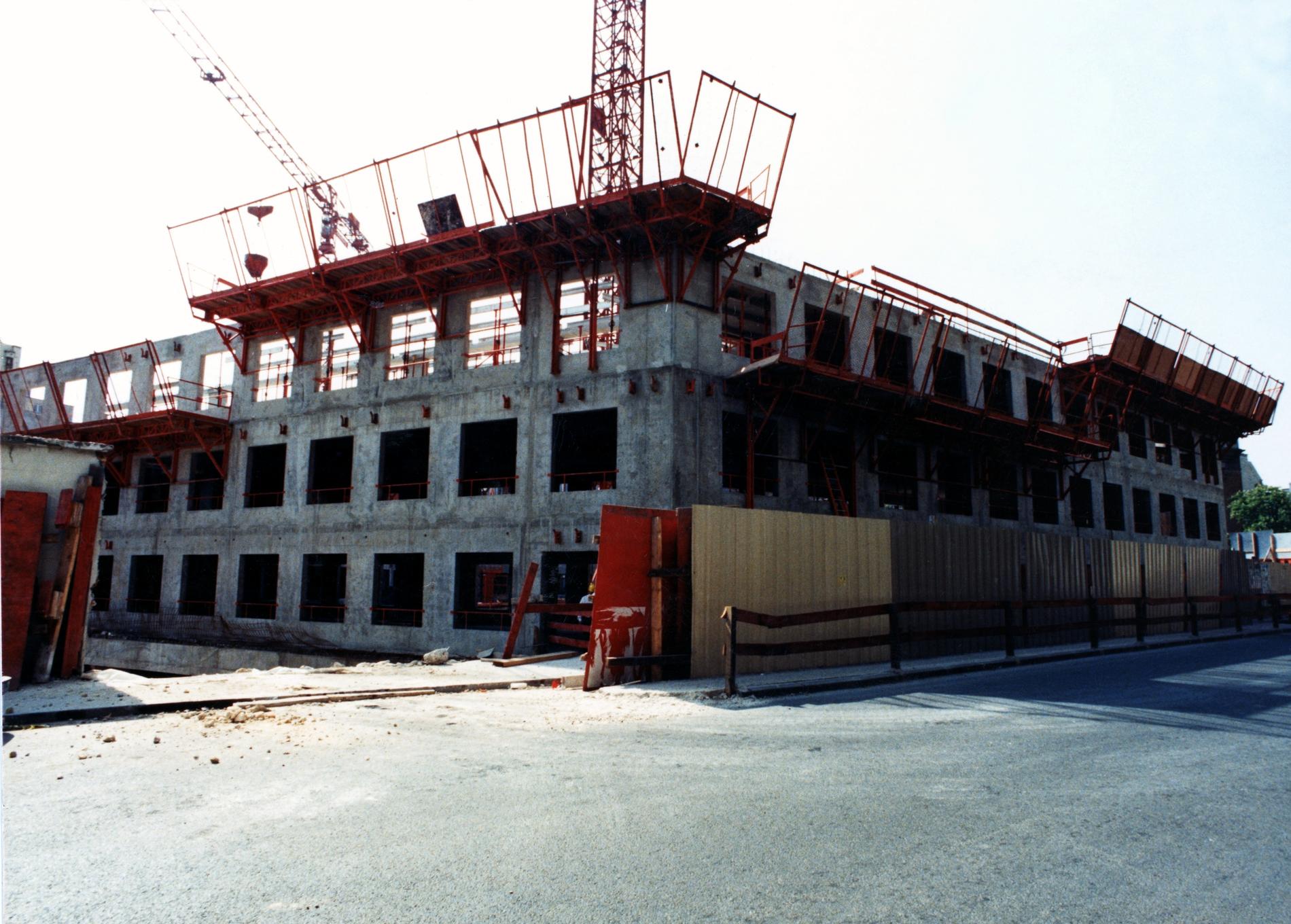 1987NelleDgFt000
